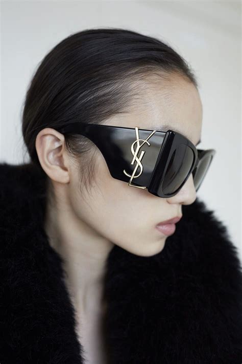 ysl occhiali con catena|SAINT LAURENT EYEWEAR YSL cat.